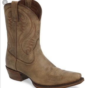 Ariat willow boots